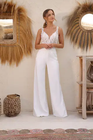 Annelou by Azuree Bridal - view 3 of 7