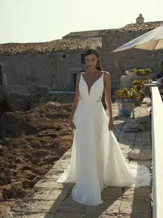 Eliza by Modeca Bridal - view 4 of 6