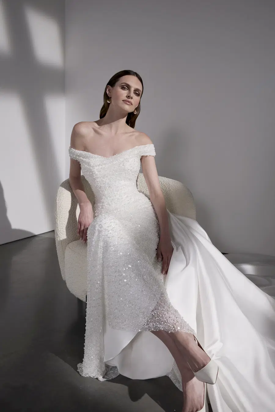 Chelsea by Avenue by Josephine Scott - view 3 of 7