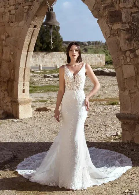 Saint Lucia wedding dress by Dando London, mermaid, lace