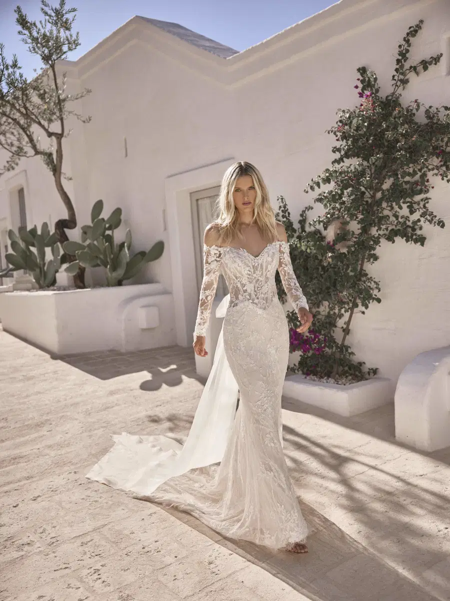 Lavinia von Modeca Bridal: Meerjungfrau, Herz-Ausschnitt, Lange Ärmel, Spitze
