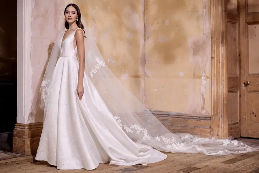 Arden by Josephine Scott - view 7 of 8
