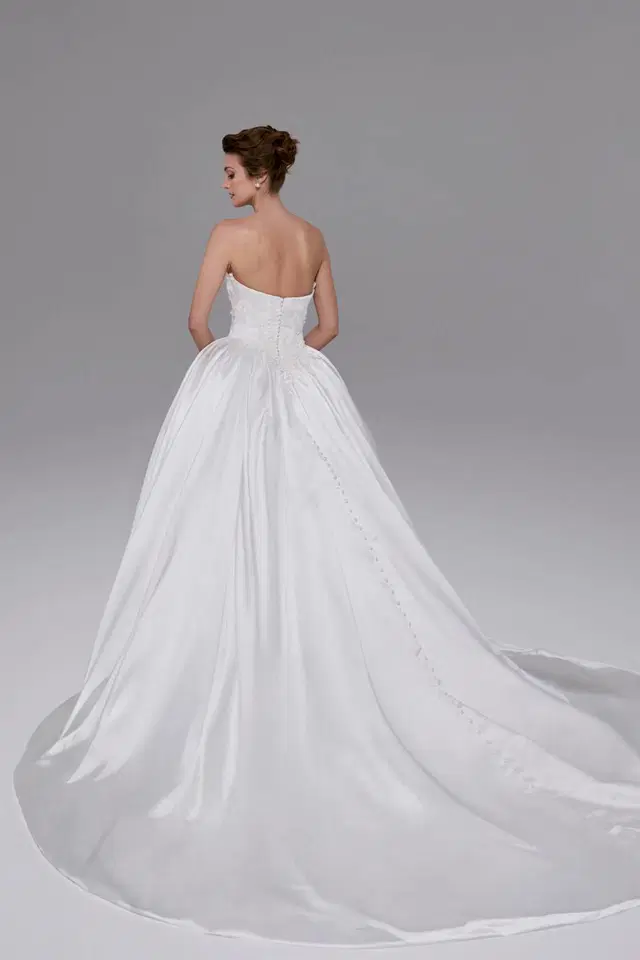 B26234 Valeria by Calla Blanche - view 2 of 4