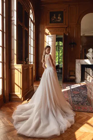 Orla by Maks Mariano - view 5 of 6