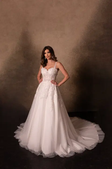 Style RB2219 wedding dress by Rachel Allan, A-line, tulle