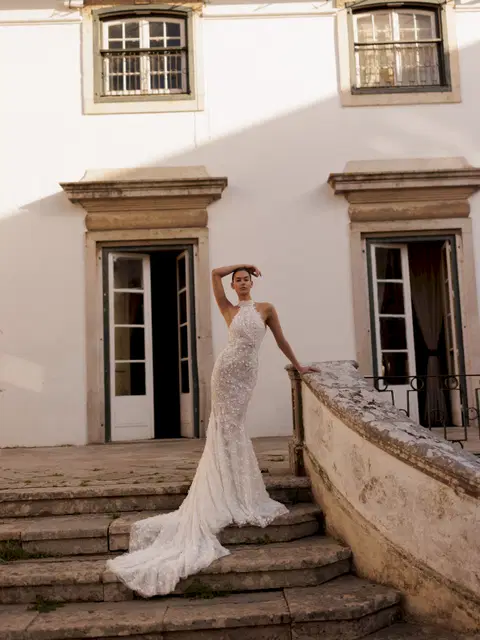 Cava wedding dress by Wona Concept, mermaid, lace