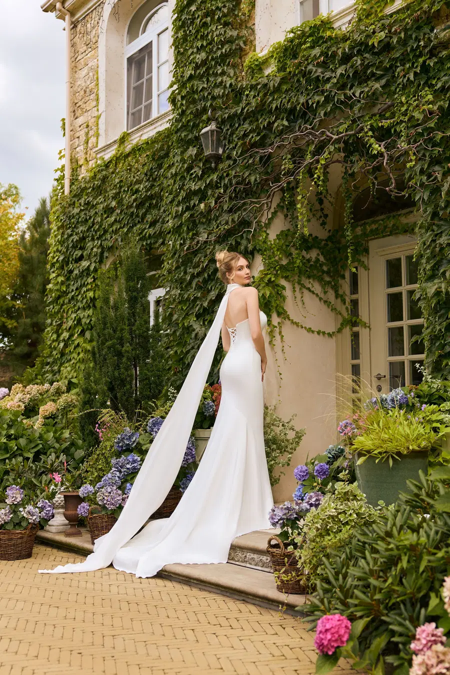 1143 by Angela Bianca - view 5 of 5