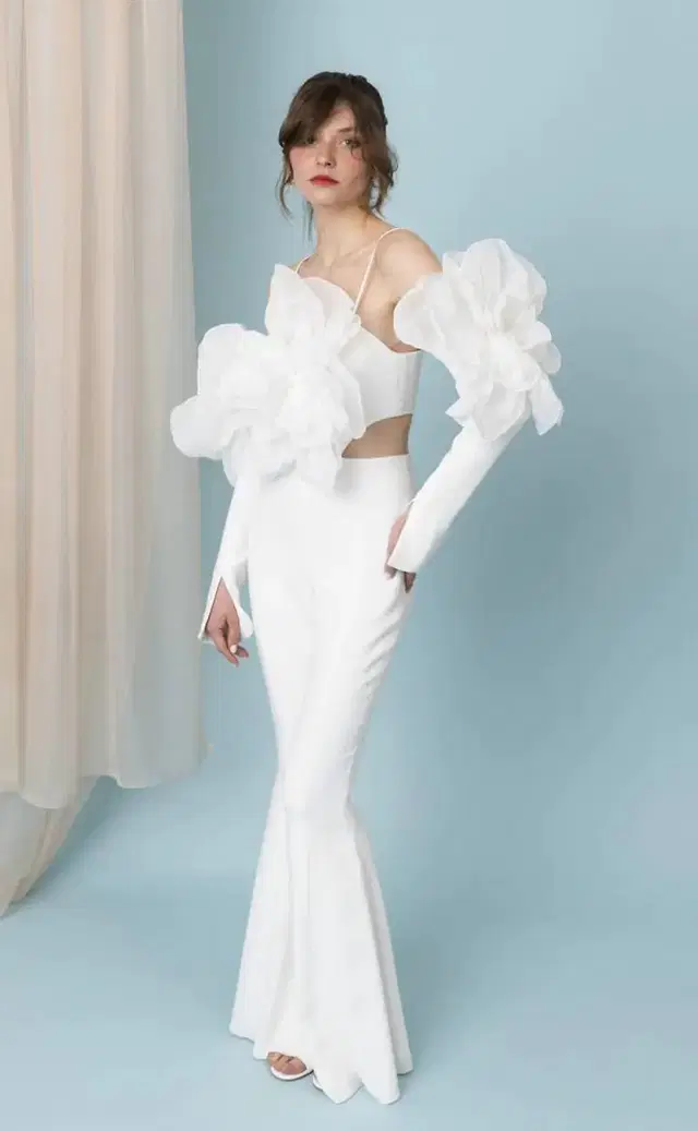 Ama Flower Sleeves by Kisui - view 1 of 4
