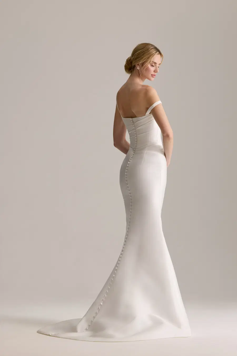 Lucienne by Josephine Scott - view 2 of 7
