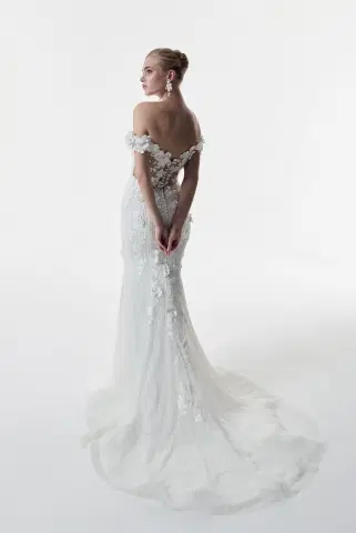 Eliza by Josephine Scott - view 7 of 8
