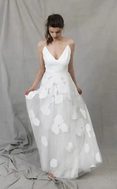 Josephine wedding dress by Kisui, A-line, tulle
