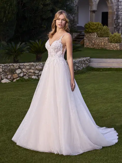 Toine wedding dress by Ladybird, princess, V-neck