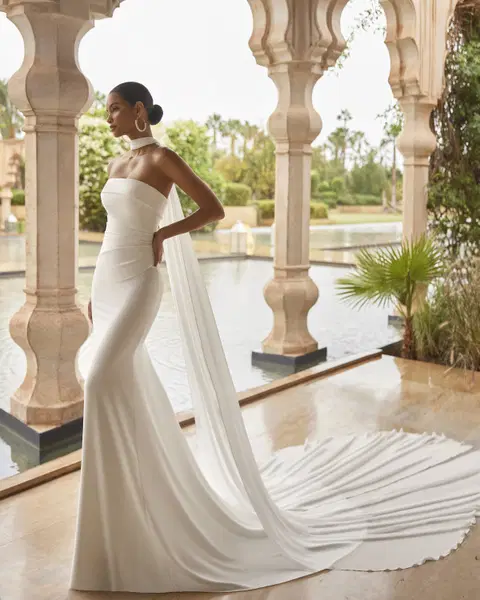 Odette wedding dress by Rosa Clara, mermaid, crepe