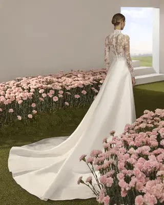 Reflejo by Rosa Clara - view 4 of 5