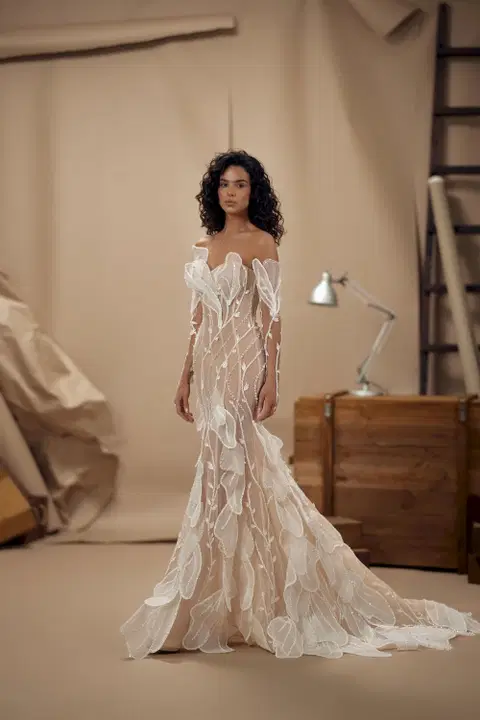 Laura De Noves Brautkleid von Innocentia Divina, Meerjungfrau, Tüll