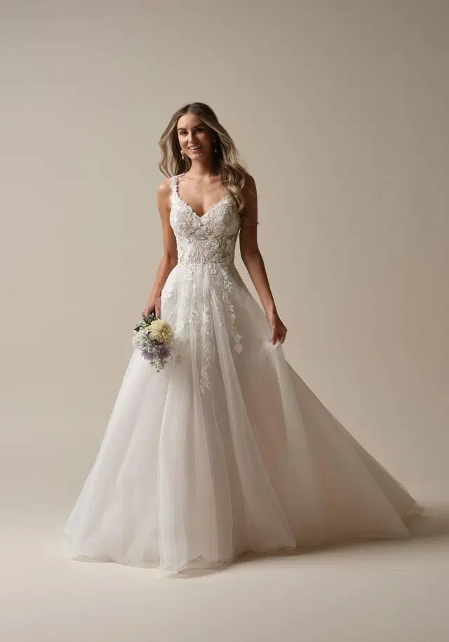 Maple by Rebecca Ingram: A-Line silhouette, V-neck neckline, sleeveless, lace