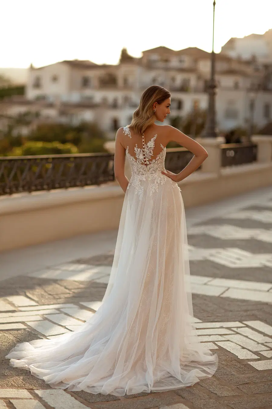 8223 by Monica Loretti - view 2 of 5