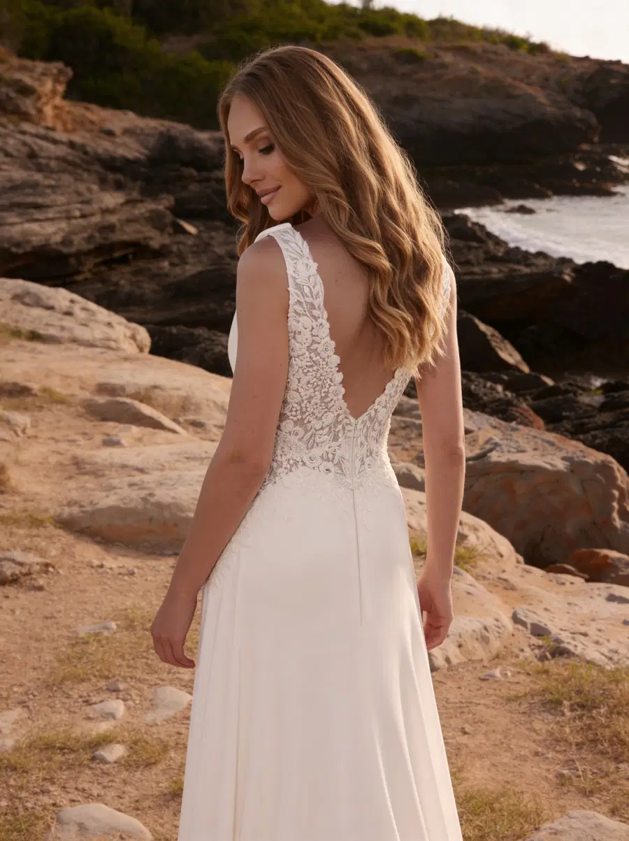 G0012 Laura by Galvan Sposa - view 4 of 6