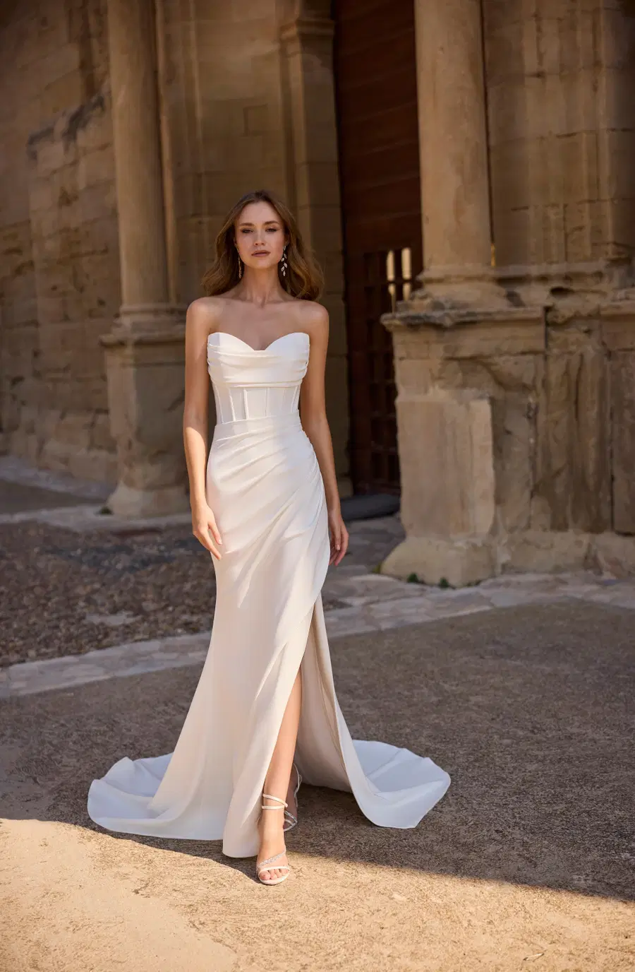 Haya by Veni Infantino: Fit & Flare silhouette, crepe