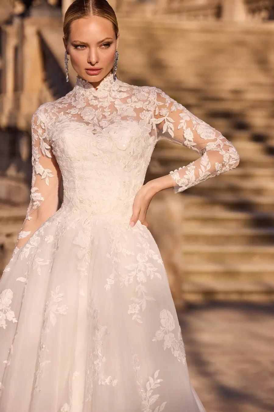 Hestina by Veni Infantino - view 5 of 5
