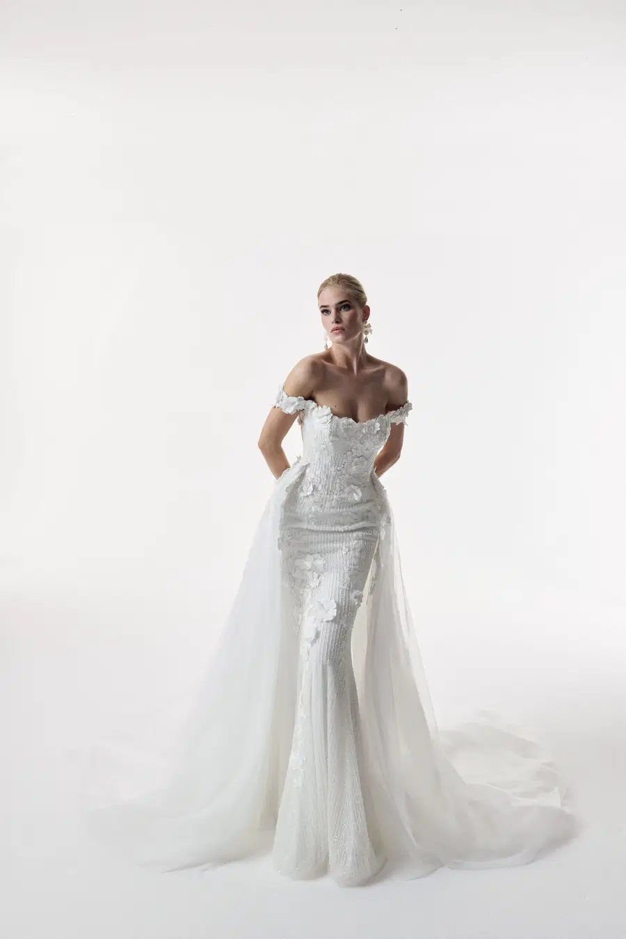 Eliza by Josephine Scott: Mermaid silhouette, off-shoulder neckline, sleeveless, lace