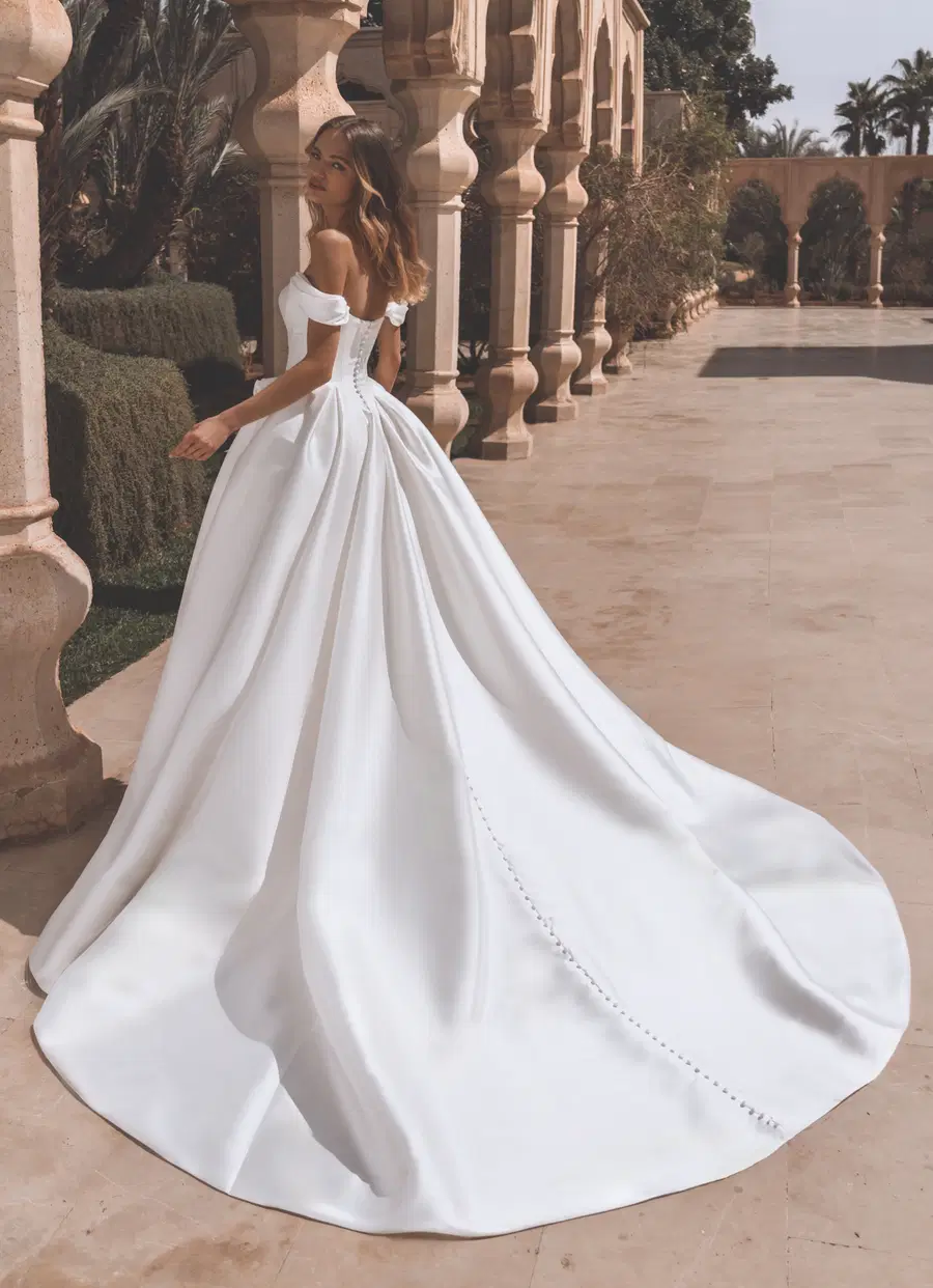 Viviana by Enzoani - view 5 of 6