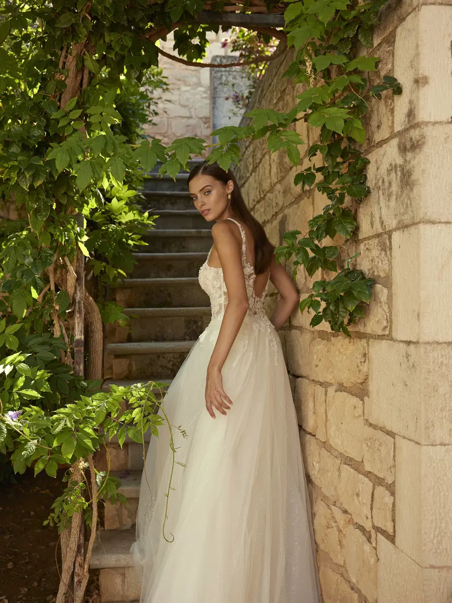 Elias by Modeca Bridal - view 5 of 9