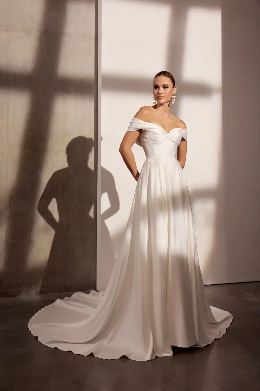 Monique by Avenue by Josephine Scott: Trumpet silhouette, sweetheart neckline, sleeveless, mikado