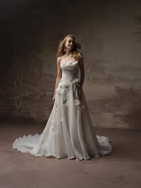 Amaryllis wedding dress by Sottero & Midgley, A-line, organza