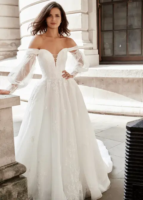 Debbie Harry wedding dress by Dando London, ball gown, lace