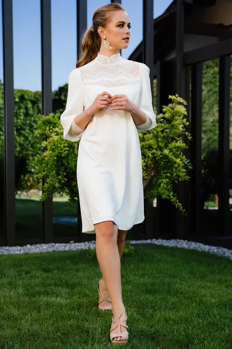Muriel wedding dress by KUESS die BRAUT, crepe, high / halter