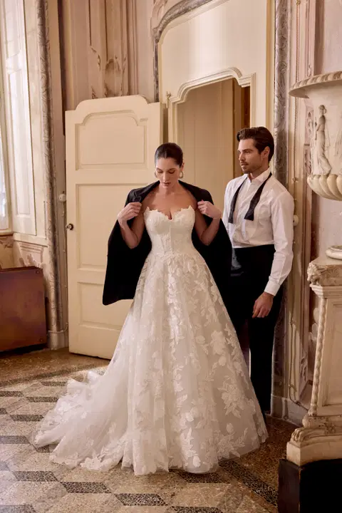 Lacie wedding dress by Justin Alexander, ball gown, tulle