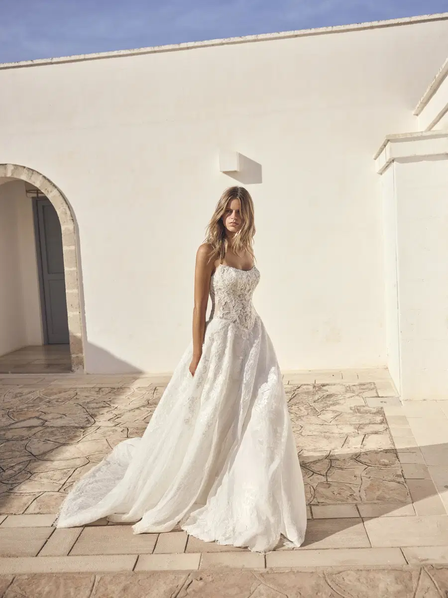 Linda von Modeca Bridal - Ansicht 3 von 5