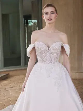 CHILLS by Pronovias - view 3 of 4