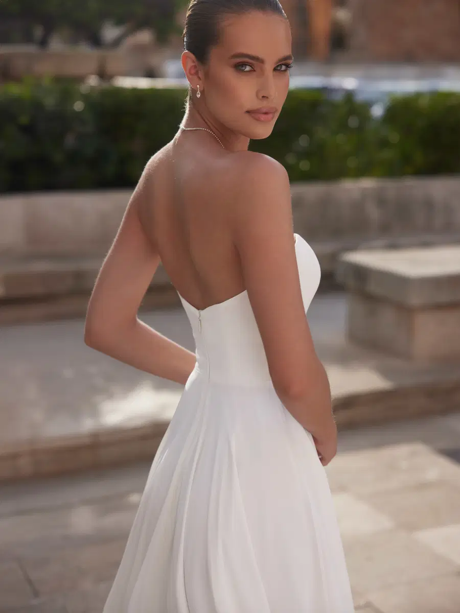 SIMONA by Bianco Evento - view 4 of 4