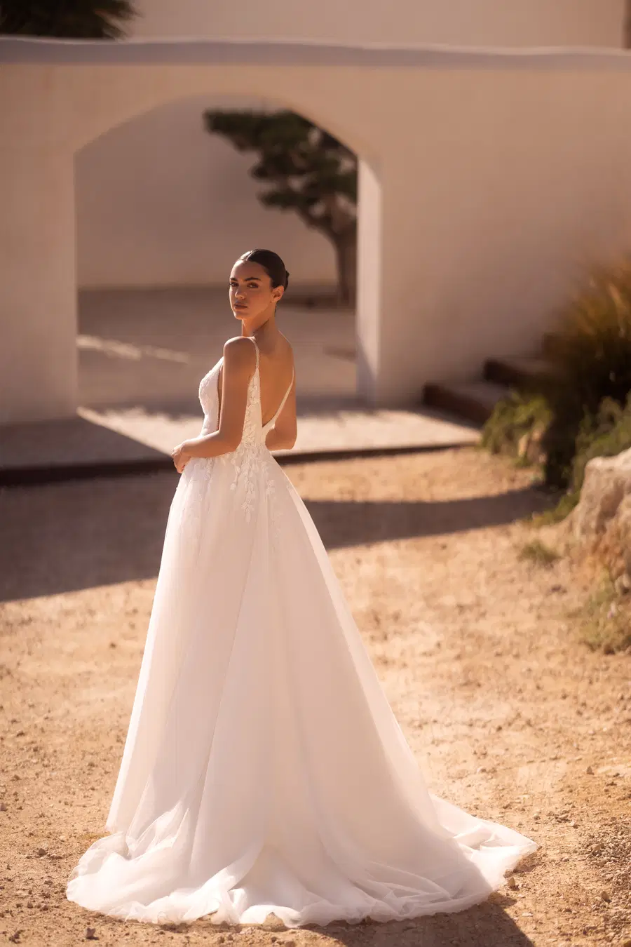 E-5509 by Elizabeth Passion - view 3 of 6