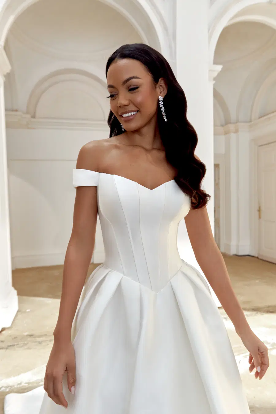 44558 by Sincerity Bridal - view 2 of 9