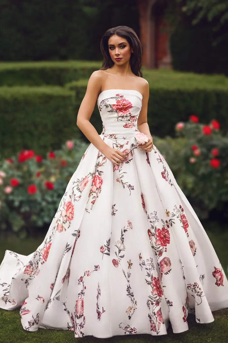PH1057 by Phoenix Gowns - view 5 of 5