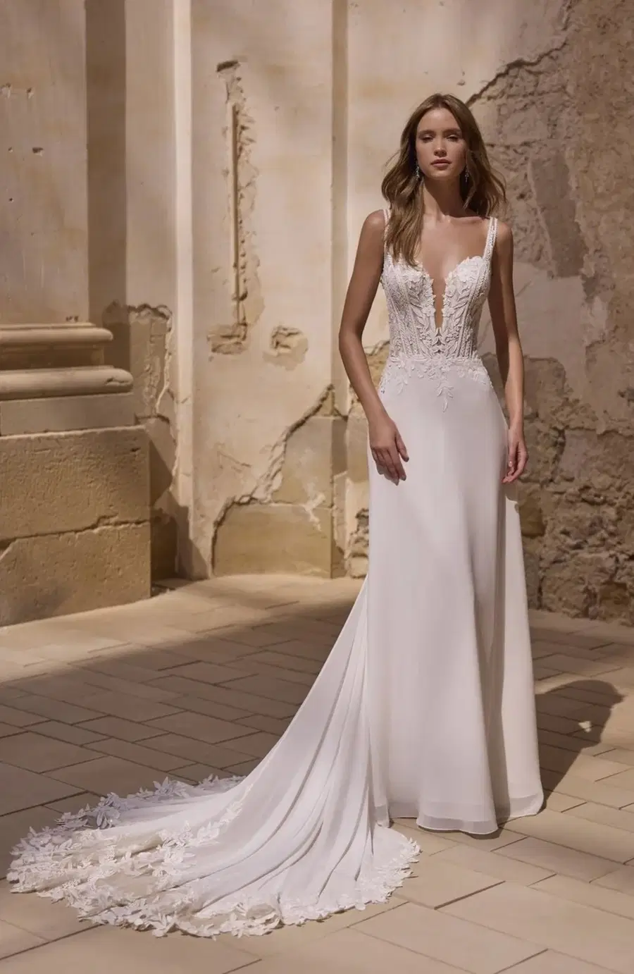 Hadriana by Veni Infantino: A-Line silhouette, deep V-neck neckline, chiffon