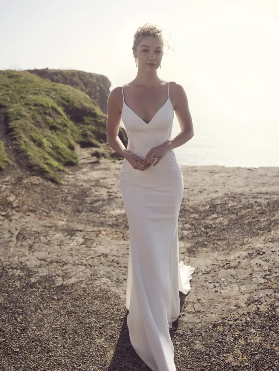 Dionne by Rebecca Ingram - view 2 of 6