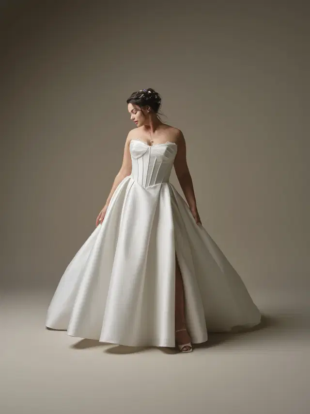 Zorina by Rebecca Ingram - view 11 of 16