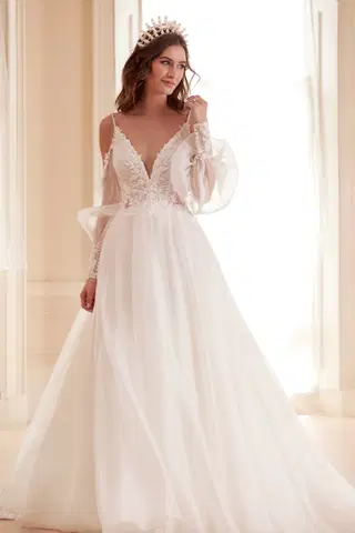 Clemy by Josephine Scott - view 3 of 10