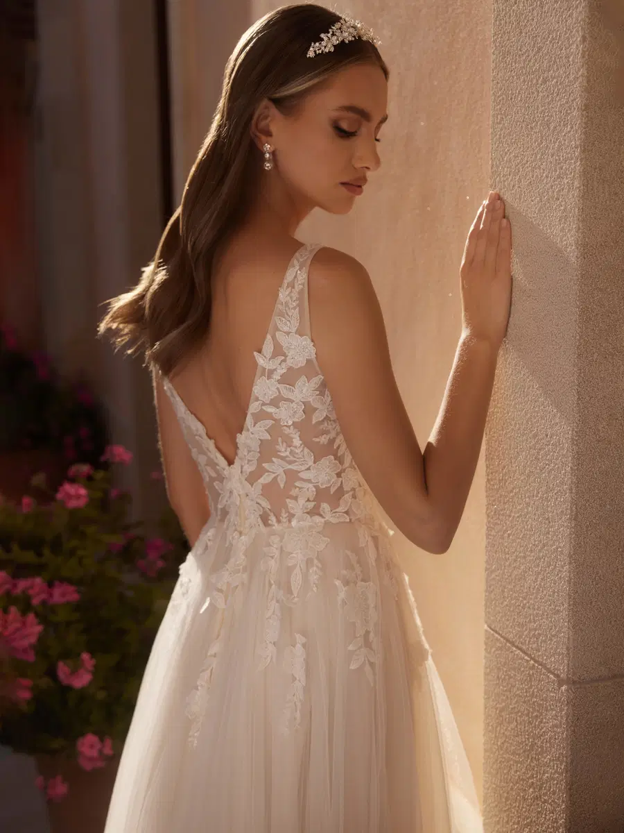 JASPER by Bianco Evento - view 4 of 6