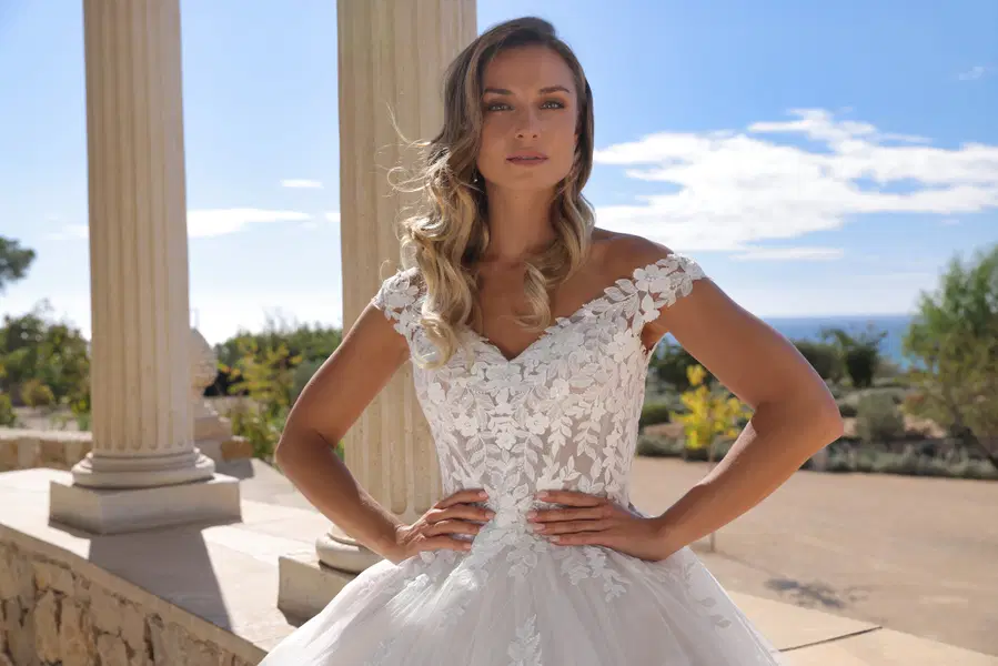 Aspen by Azuree Bridal - view 4 of 6