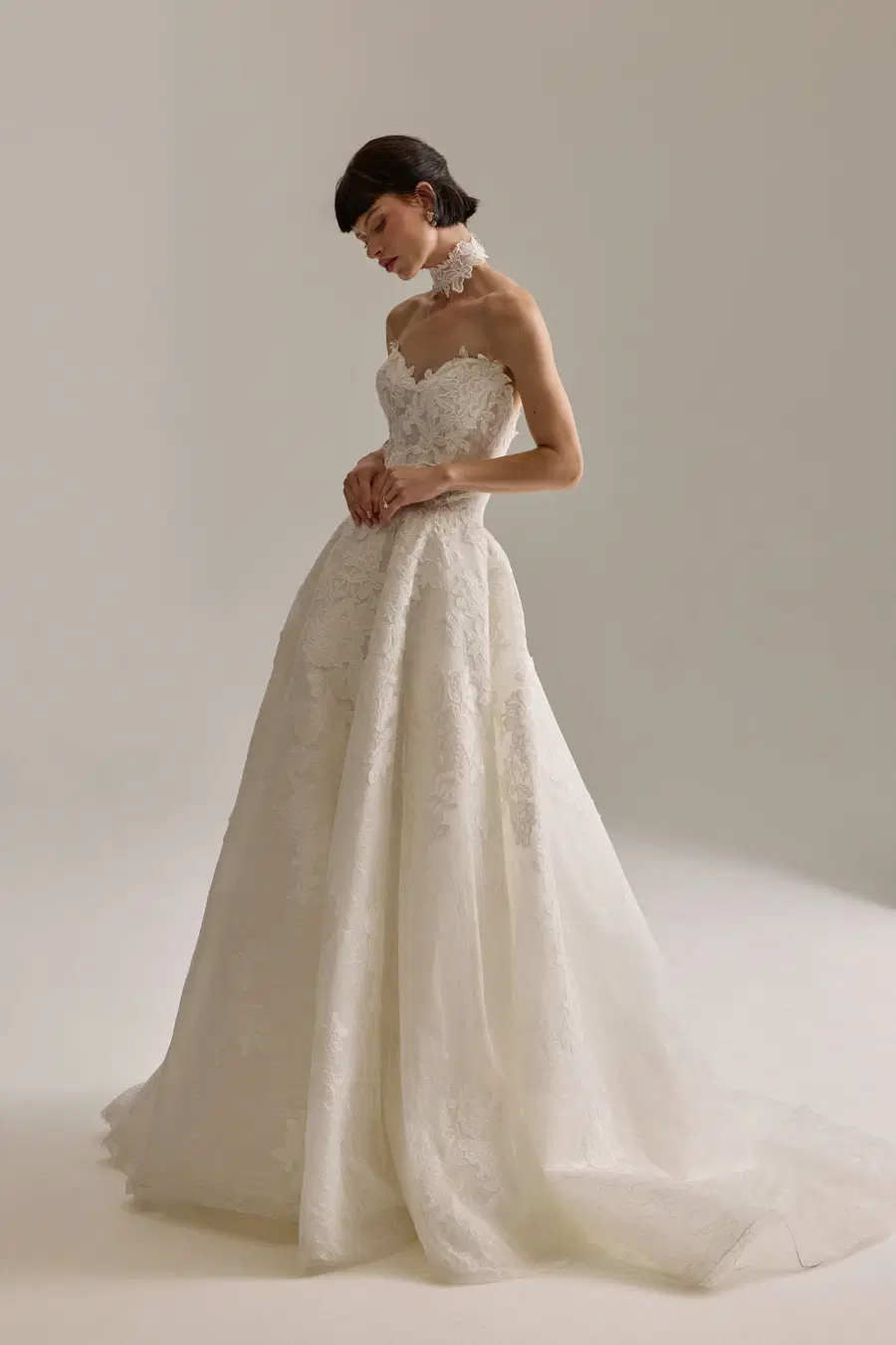 Elizabeth by Josephine Scott - view 6 of 8