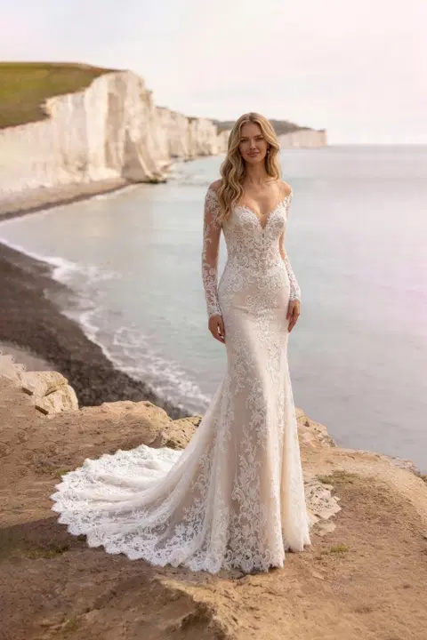 A107 Felicity wedding dress by Aveline, straight, lace