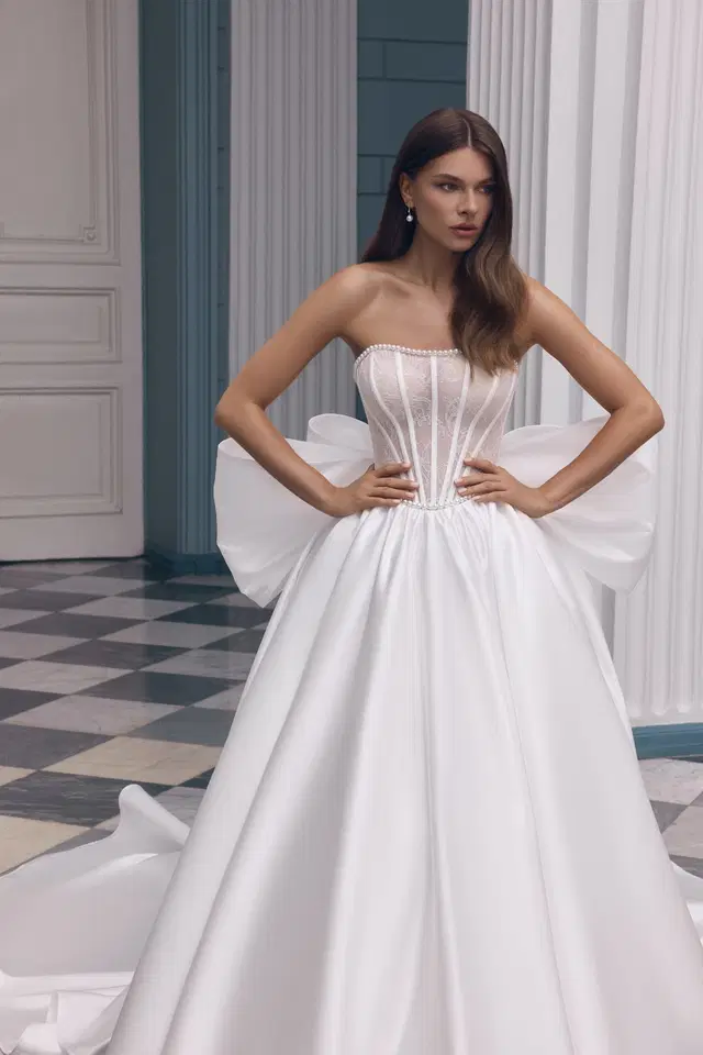 Maria by Carfelli - view 2 of 6