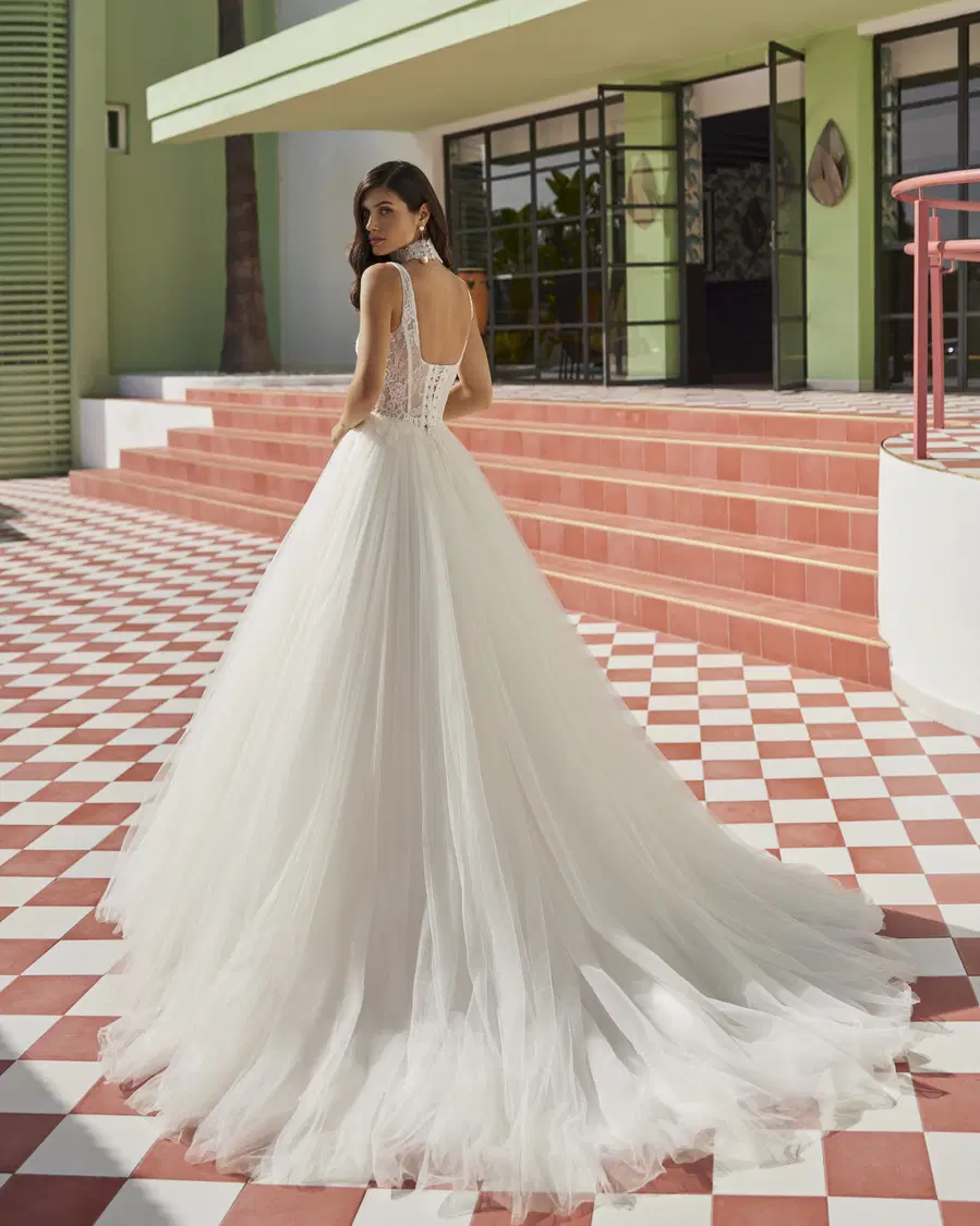 Jillyn by Luna Novias - view 4 of 4