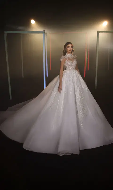 Style R 24-014 wedding dress by Ricca Sposa, ball gown, tulle