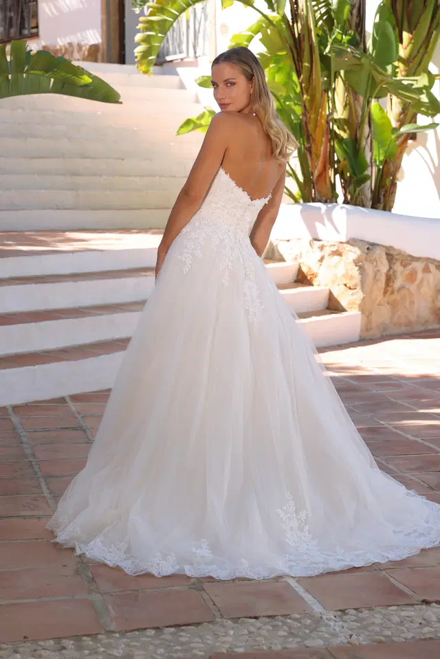 Anna by Azuree Bridal - view 3 of 3